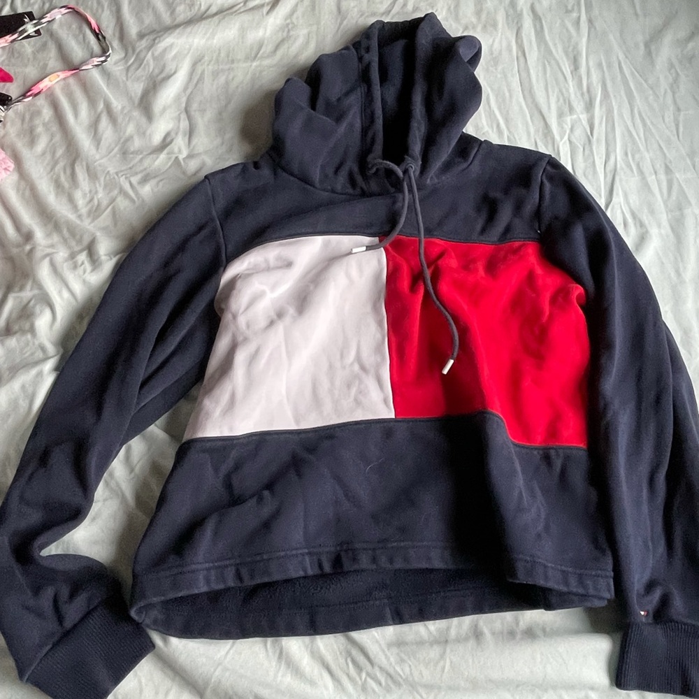 Tommy Hilfiger hoodie women’s size medium